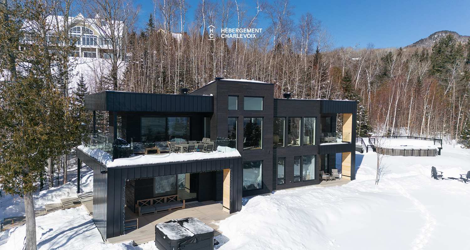 ALT-49 - Villa contemporaine offrant les splendeurs du St-Laurent!